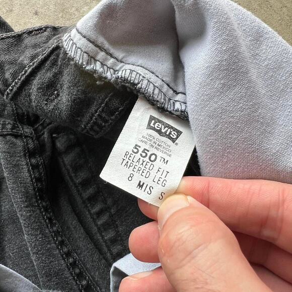 Vintage Black Levi’s 550 Tapered Jeans size 8 (26x27”) - Picture 3 of 8